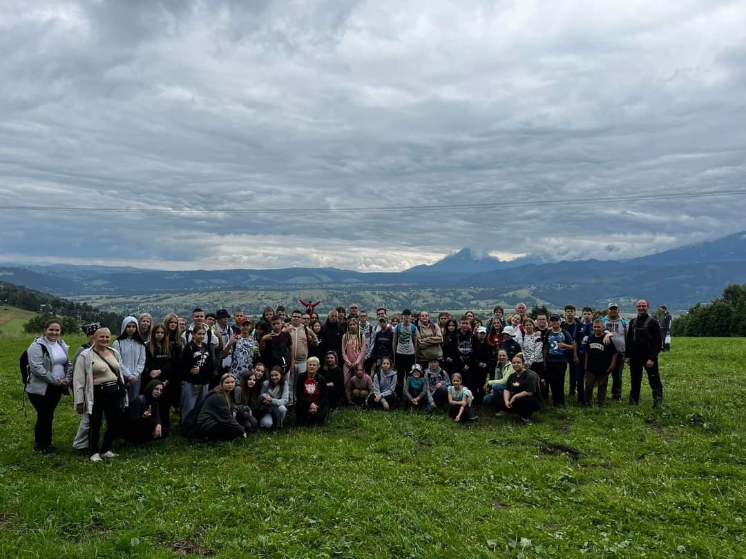 Dzieci i młodzież parafii na rekolekcjach w Zakopanem