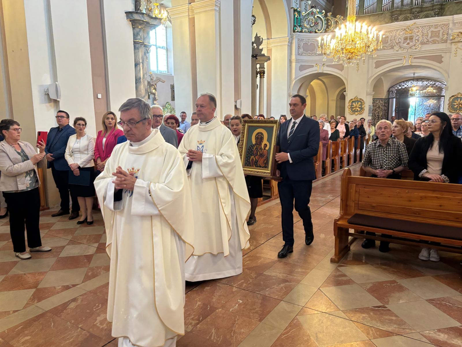 Mieszkańcy Wólki Czepowej dziękowali za łaski nawiedzenia